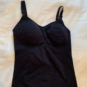 Knix Nursing Tank Size Large, Colour Black